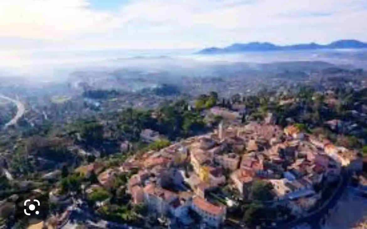 Apartment Rez-De-Villa - Piscine Chauffee & Jardin- Salon Avec Canape Lit, Cuisine Et 2 Chambres Mougins