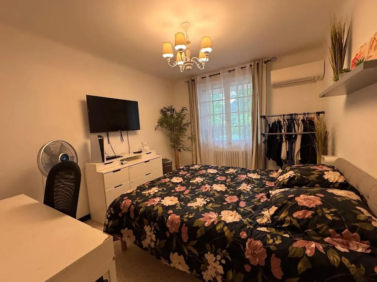 Apartment Rez-De-Villa - Piscine Chauffee & Jardin- Salon Avec Canape Lit, Cuisine Et 2 Chambres Mougins