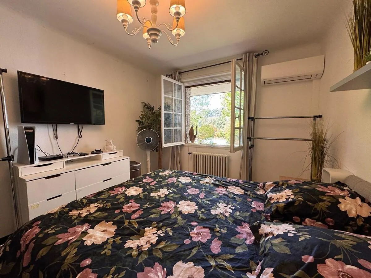 Rez-De-Villa - Piscine Chauffee & Jardin- Salon Avec Canape Lit, Cuisine Et 2 Chambres Mougins Apartment