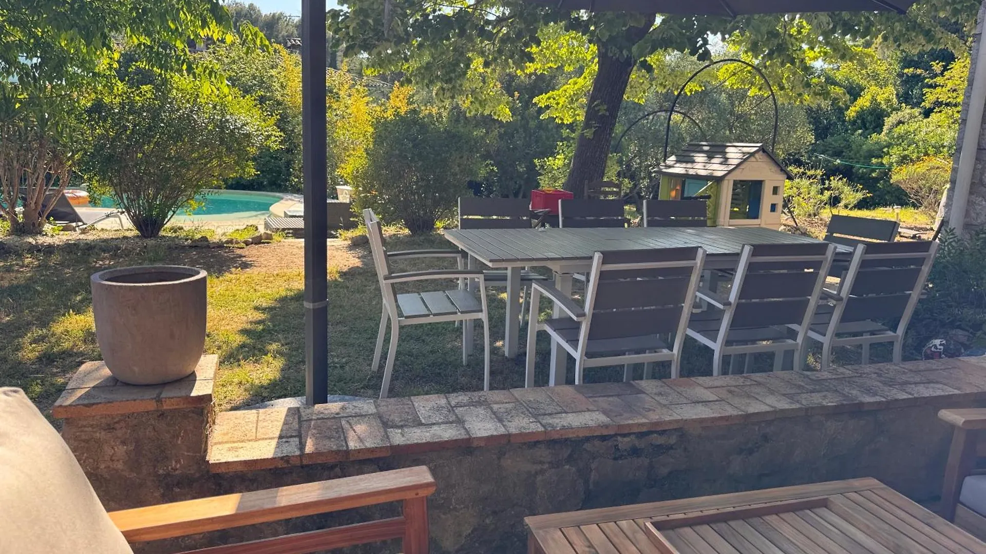 Rez-De-Villa - Piscine Chauffee & Jardin- Salon Avec Canape Lit, Cuisine Et 2 Chambres Mougins