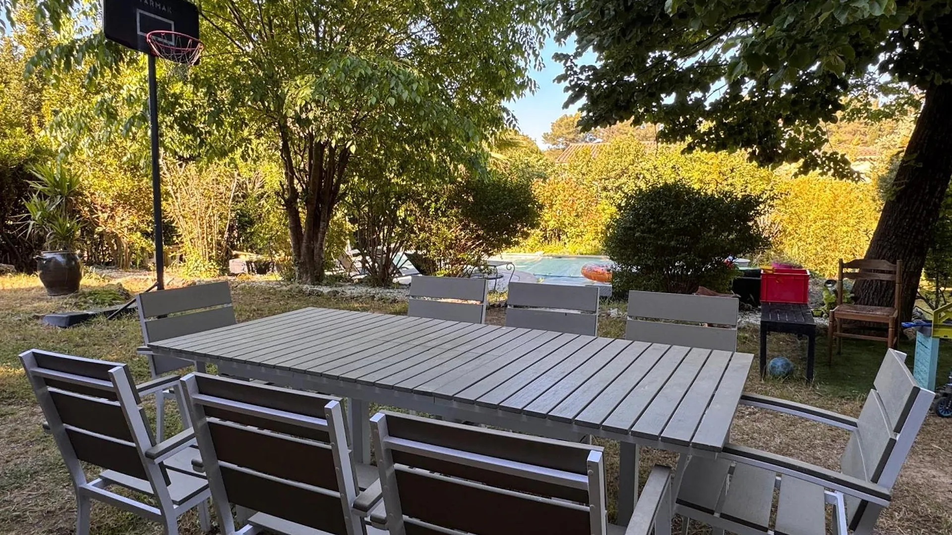 Apartment Rez-De-Villa - Piscine Chauffee & Jardin- Salon Avec Canape Lit, Cuisine Et 2 Chambres Mougins